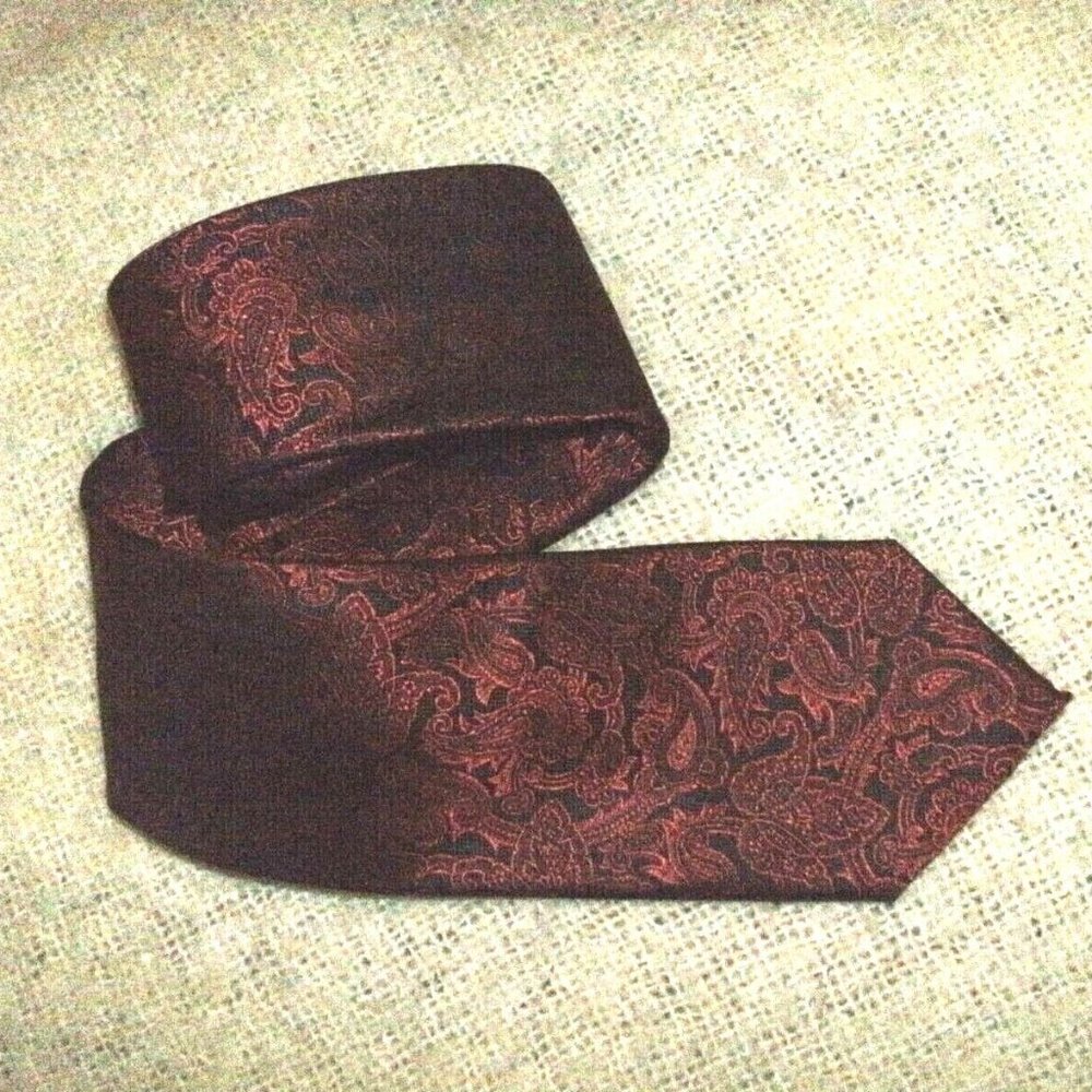 PAUL FREDRICK Burgundy & Black Paisley Print Silk Necktie Tie
